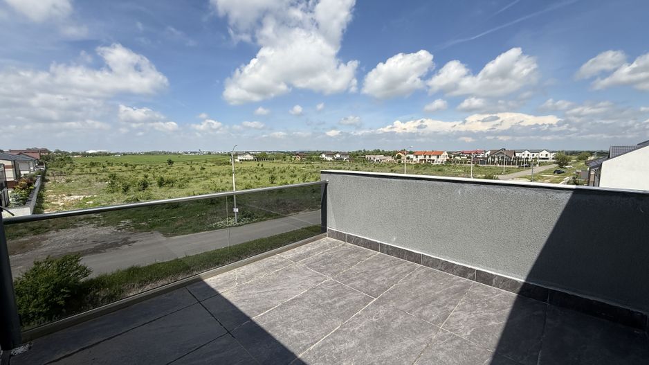 Vila tip duplex Otopeni - Poză 2