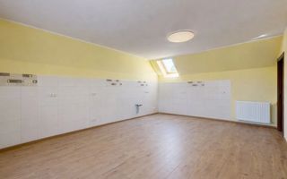 Casă plus Spațiu Comercial 741 mp, Teren 906 mp Brasov - zona Blumana - Poză 3