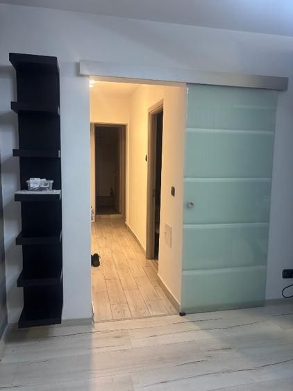 Apartament 3 camere de închiriat Apărătorii Patriei - Poză 7
