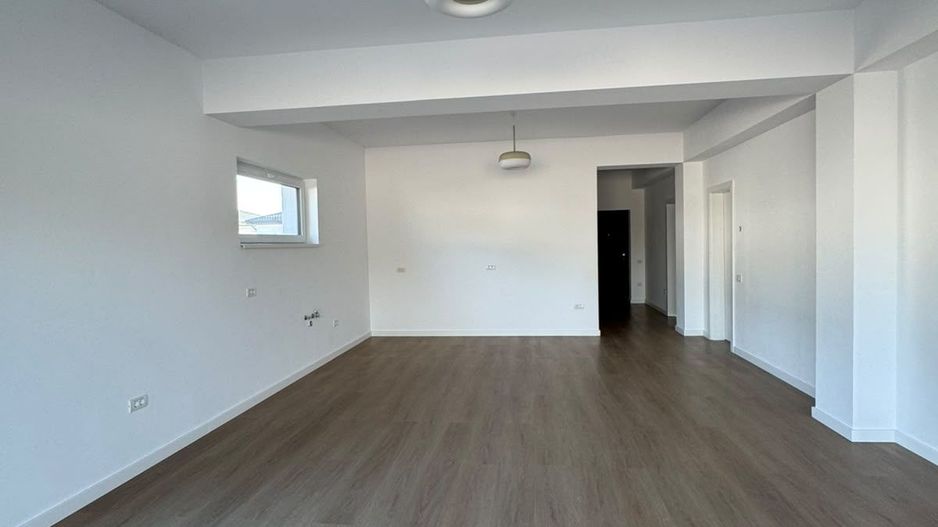 Casa traditionala napoletana gata de mutat! Finisaje premium - Poză 2