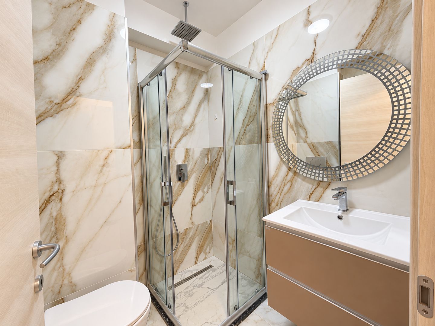 Apartament cu 2 camere de vanzare in zona Mamaia Nord White Titanic - Poză 7