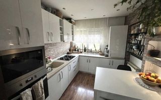 BRASADAS vinde ap 4 cam decomadat etaj 8/8 in Micro 16 - Poză 3