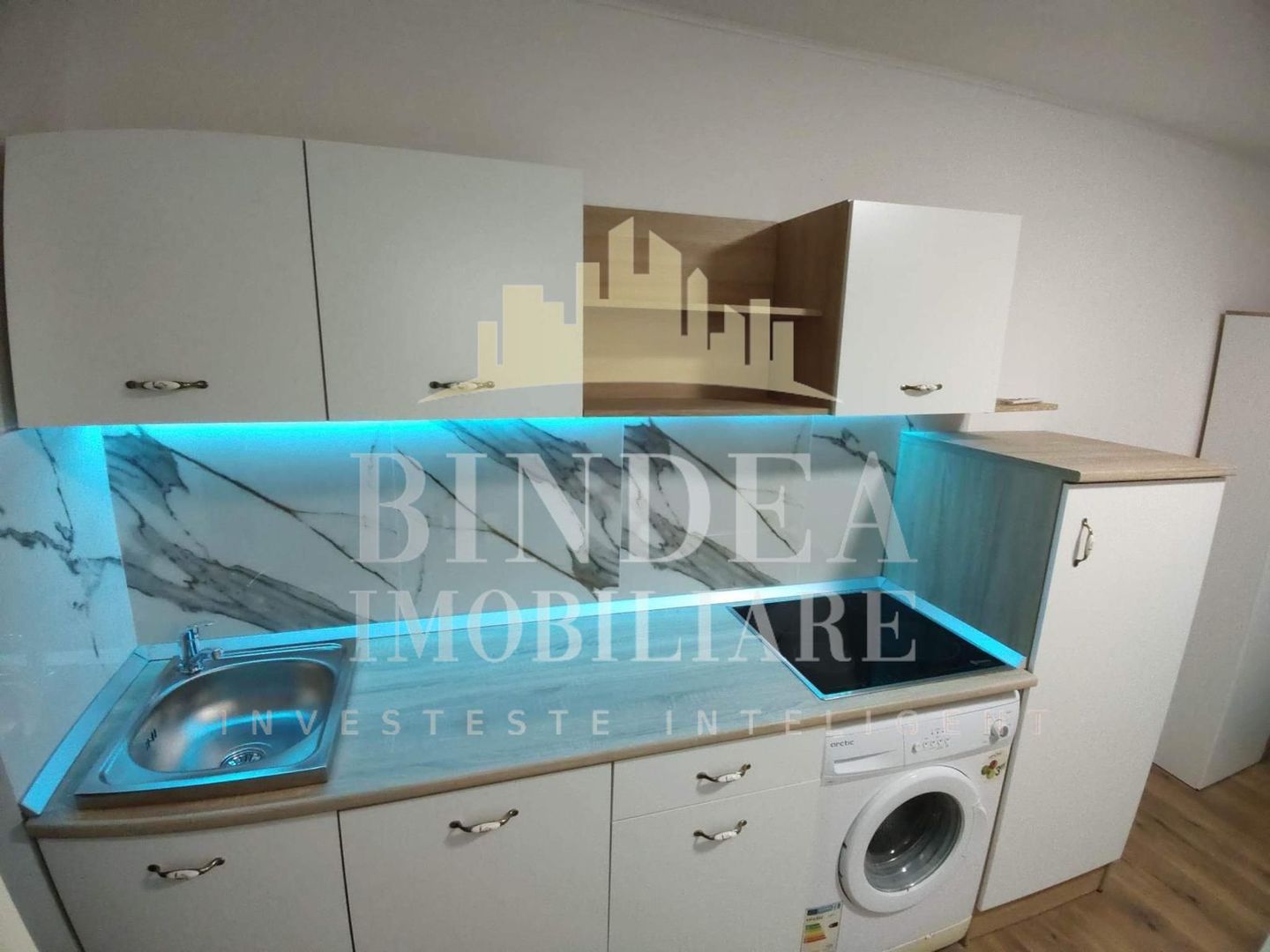 Garsoniera complet utilata/ mobilata etaj 3 - Poză 1