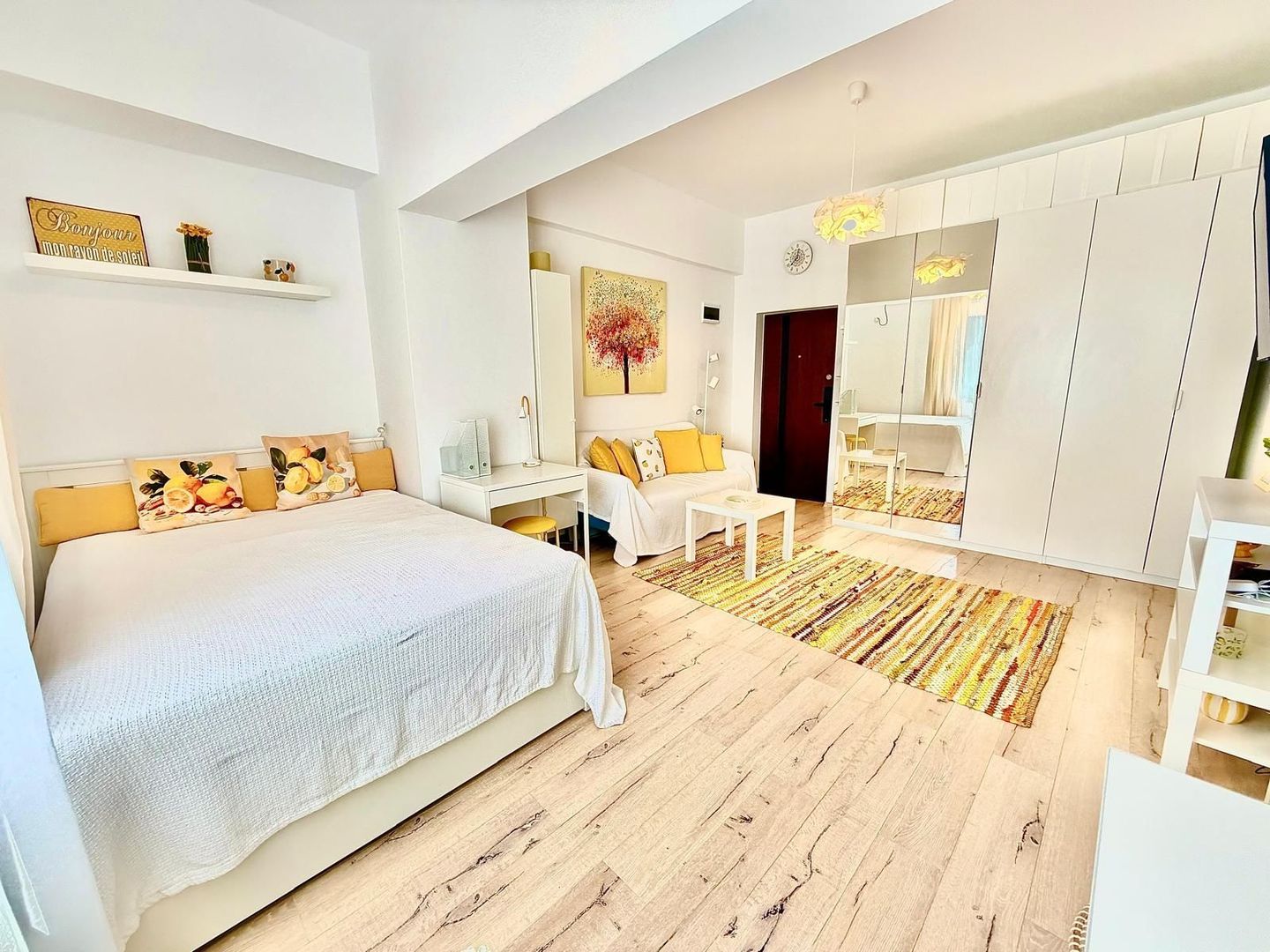 Prima Închiriere după Renovare Studio Premium  NewCity Residence - Poză 2