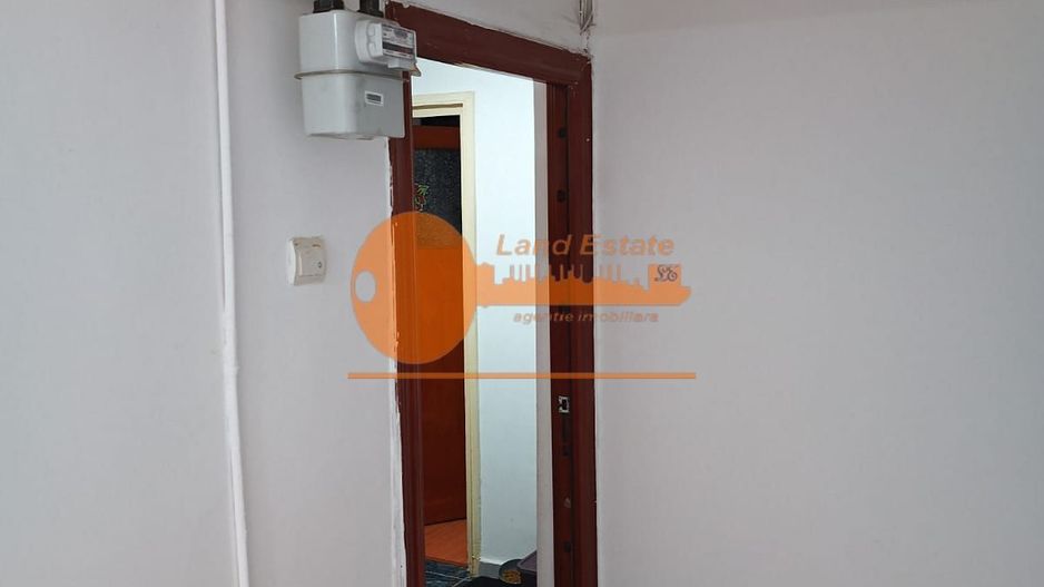 Apartament de 2 camere Bulevardul Timisoara (centrala proprie) - Poză 1
