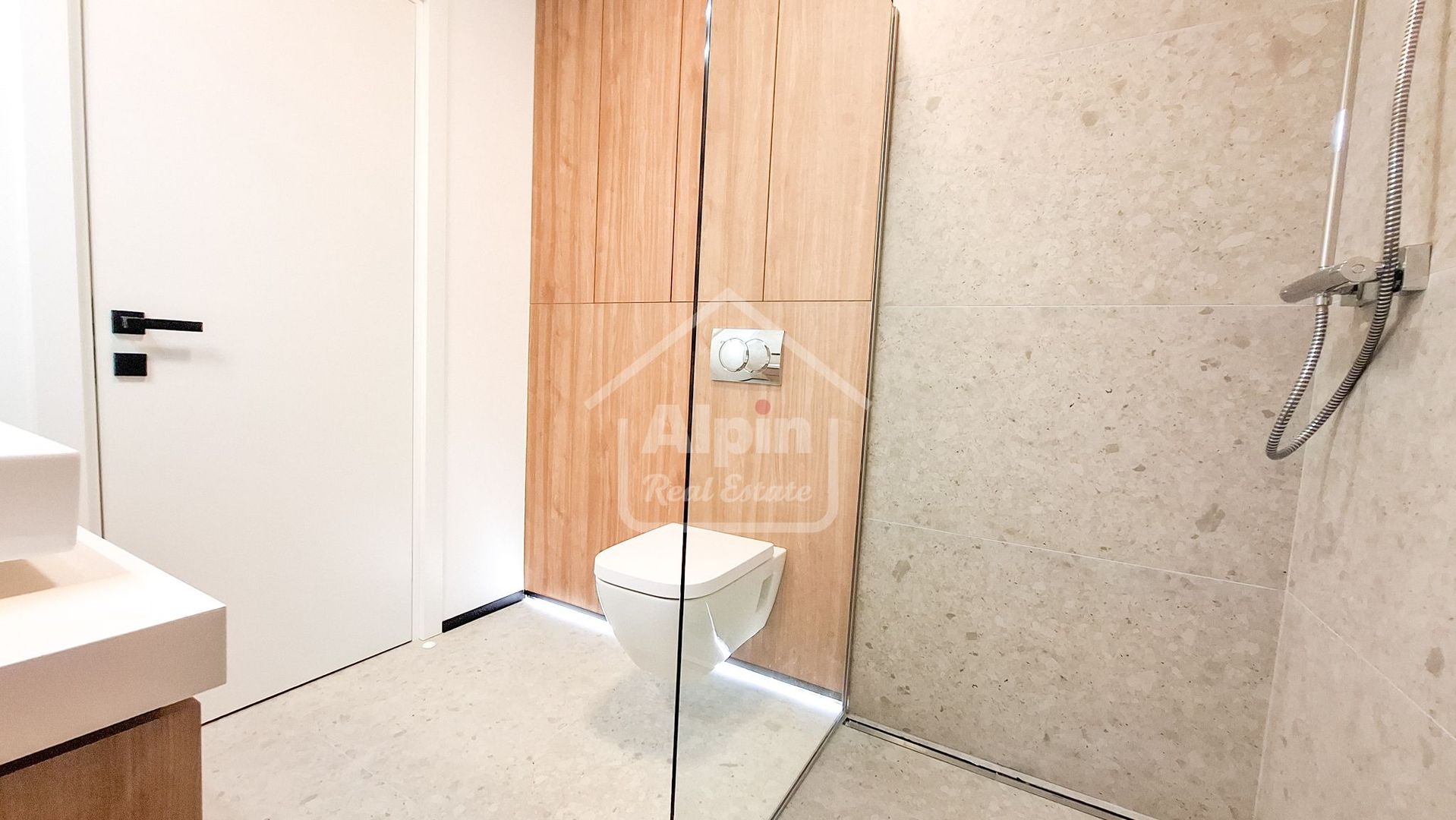 Finisaje Calitative Central - Poză 14