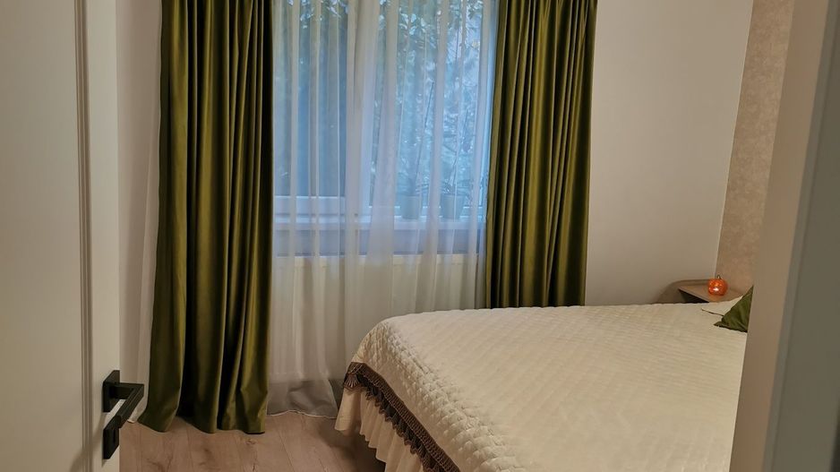 Zona liceului de Informatică, 3 camere decomandate - Poză 2