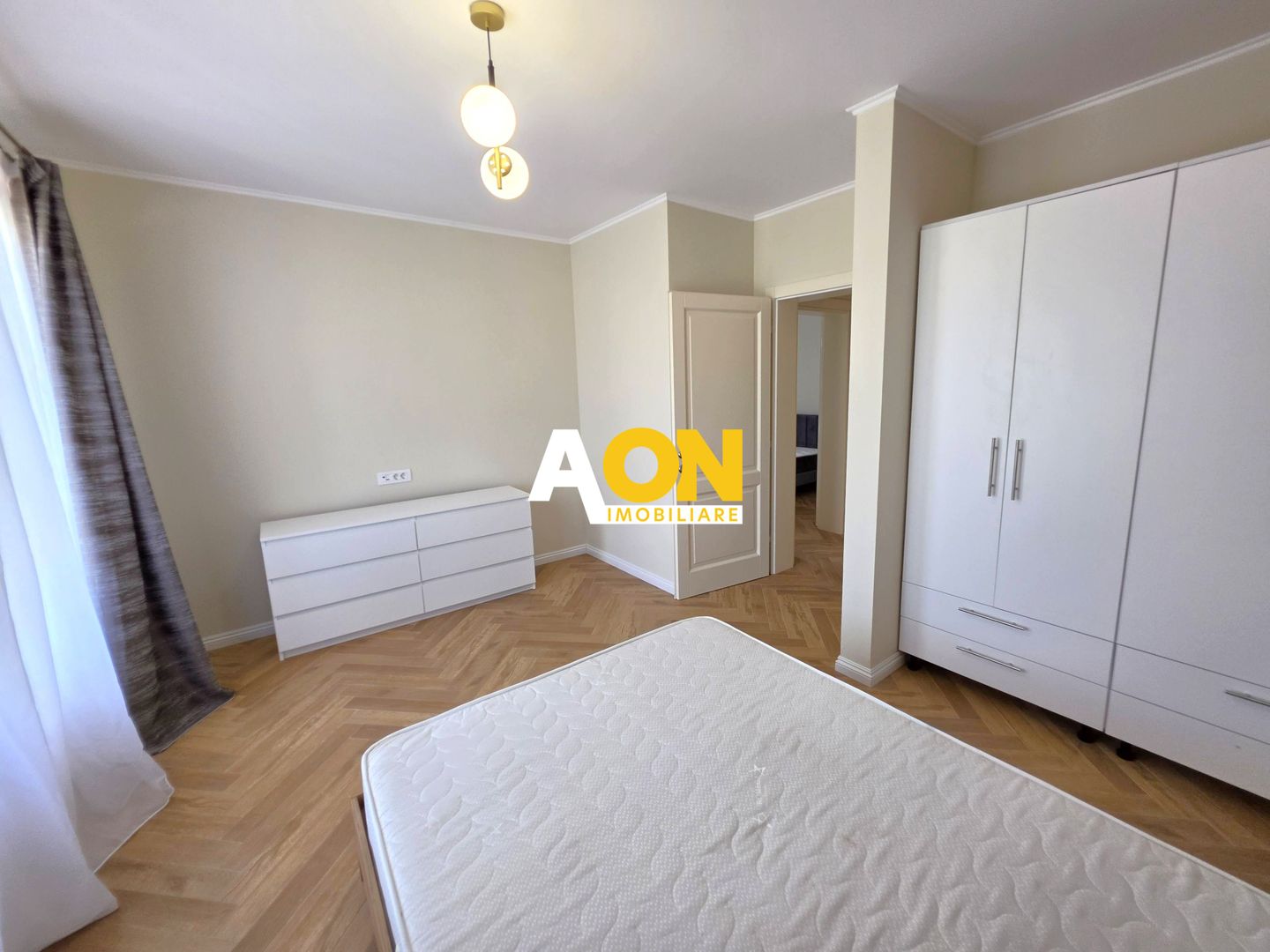 Casă nouă, 4 camere, mobilată, utilată, 418 mp teren, Micești - Poză 15