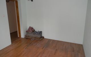 Casa pretabila birouri in cartierul Florilor - Poză 12