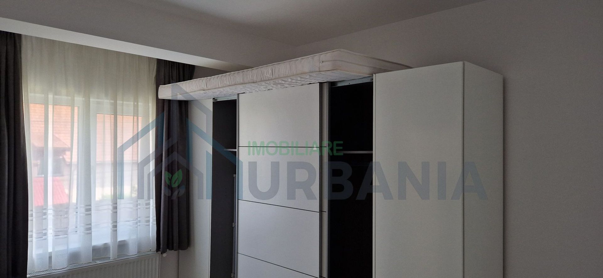 Casă 4 camere în sistem duplex, Valea Adâncă – sistem fotovoltaic și curte generoasă - Poză 4
