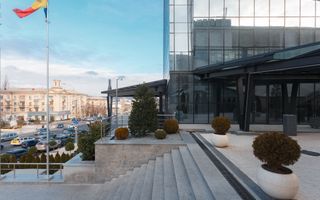Spațiu Comercial. Business Centrul ROYAL TOWER - Poză 12