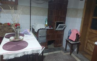 CASĂ 5 CAMERE\ OȚELU-ROȘU\ZONA CIREȘA \ COMISION 0% - Poză 6