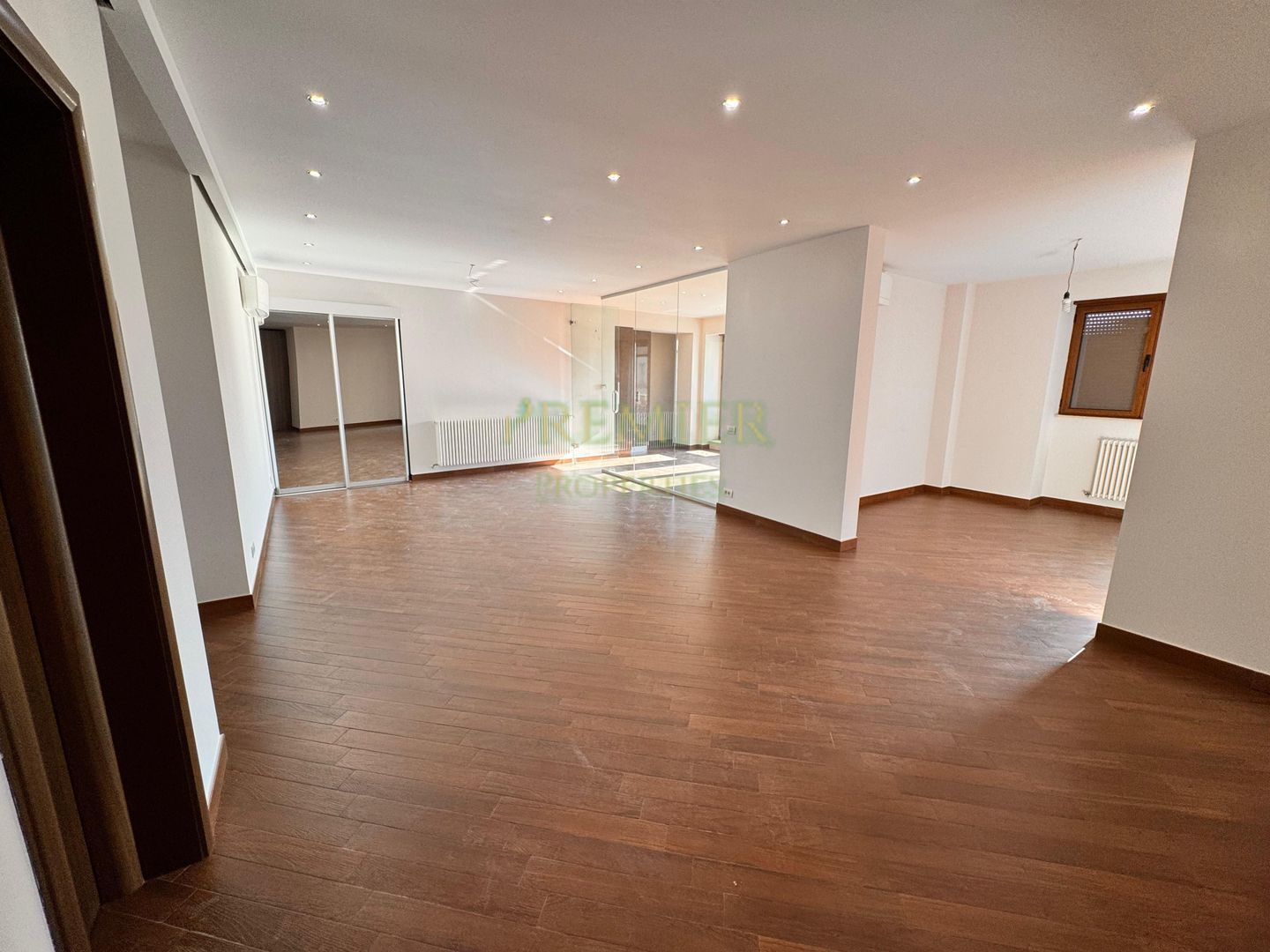 Apartament  bloc 2010 Dorobani - Poză 5