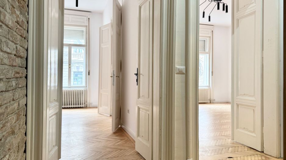 Birouri reprezentative, finisaje moderne, prima închiriere - Poză 5