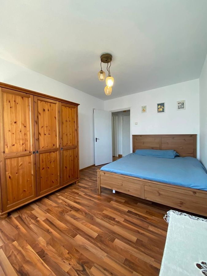 Apartament 2 camere in zona Drumul Taberei la 3 minute de metrou - Poză 3