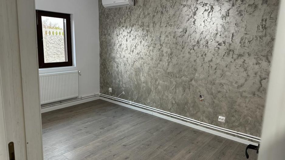 Casa de vanzare Stefanestii de Jos - Poză 12