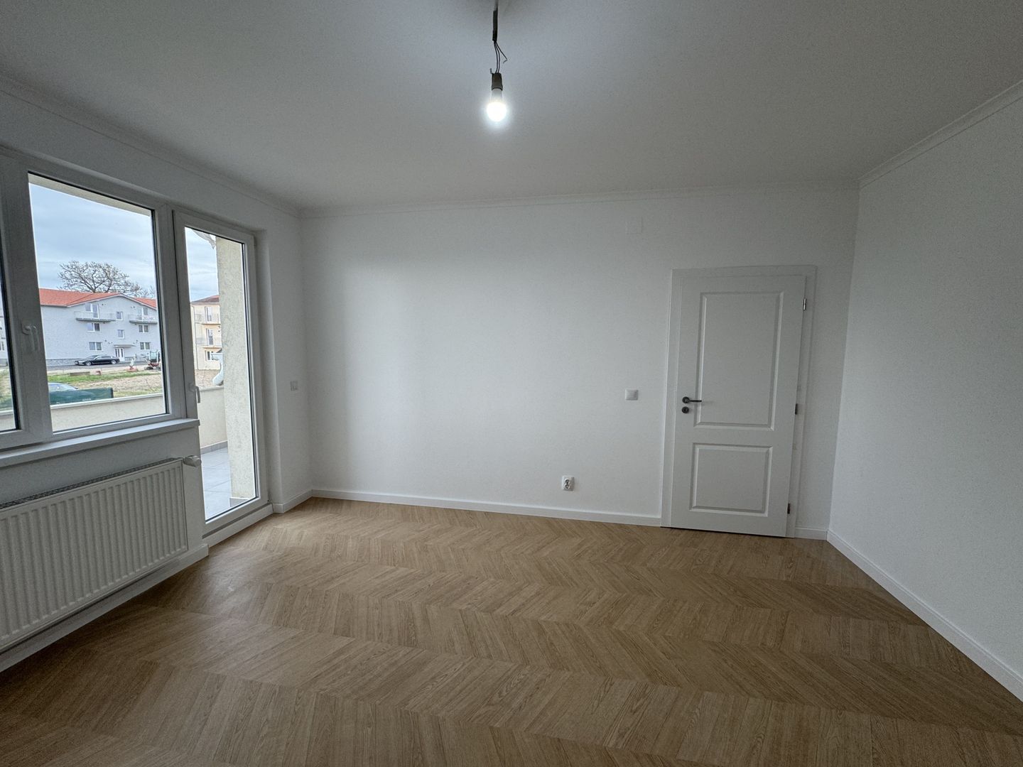 Apartament nr.18 cu 2 camere, boxa si parcare incluse in pret - Poză 6