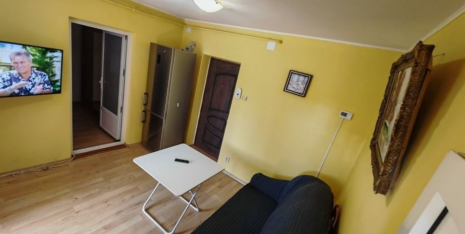 Apartament 2 camere de inchiriat pe Calea Calarasilor cu centrala proprie - Poză 2