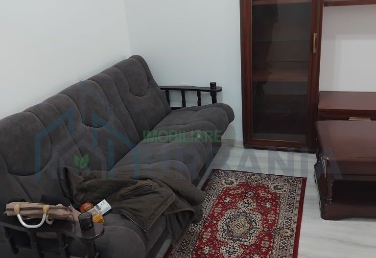 Închiriez apartament cu doua camere în zona șoseaua nicolina lingă sel - Poză 3