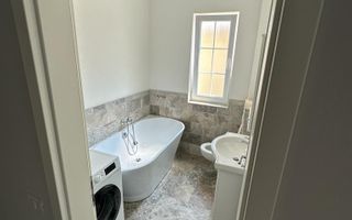 Giroc-Hotel IQ | 2 Camere | Etaj 1 | Disponibil imediat | Bucatarie Inchisa - Poză 5