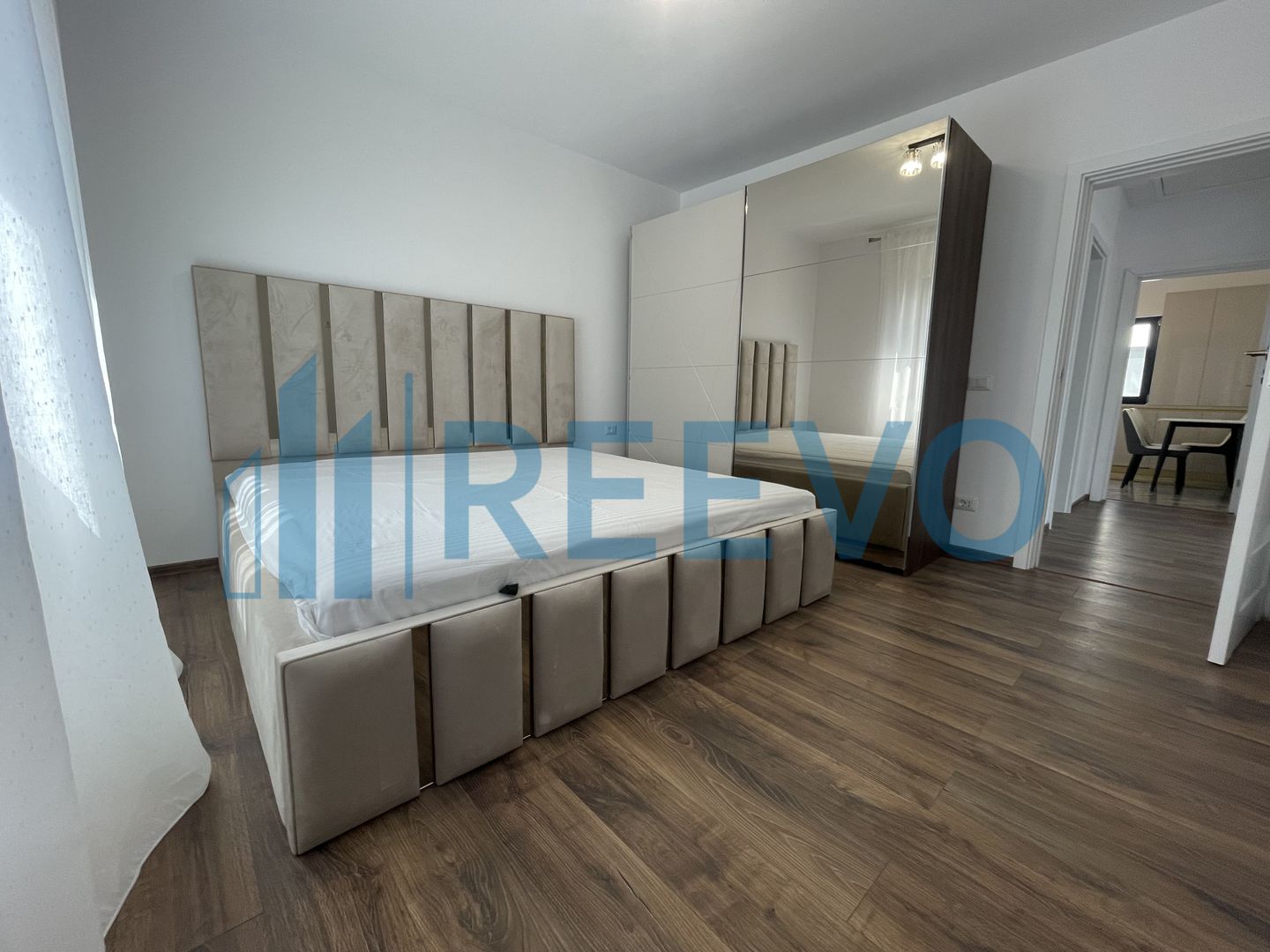 Casă de închiriat în Hemeiuș - Poză 1