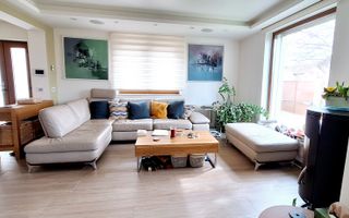 Casa eficienta energetic cu piscina in Giroc - Poză 8