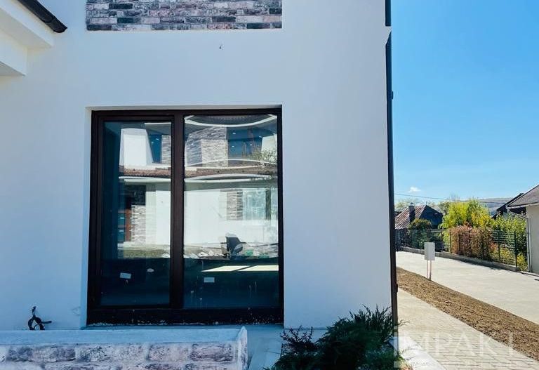 Ansamblu de 3 case la vanzare  in Chinteni! - Poză 7