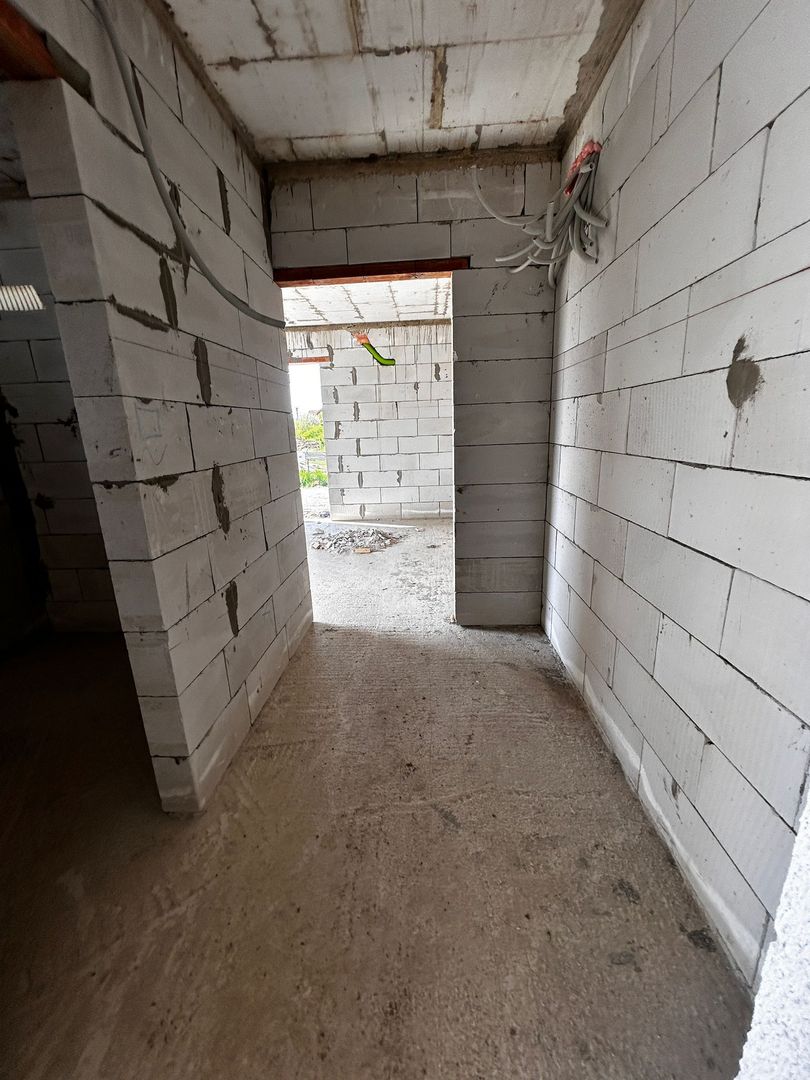 Casa la rosu de vanzare in Alba Iulia - Poză 6