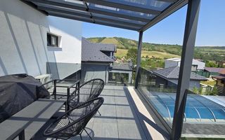 Vilă ultra-premium cu SPA și piscină de vânzare Chinteni Cluj - Poză 10