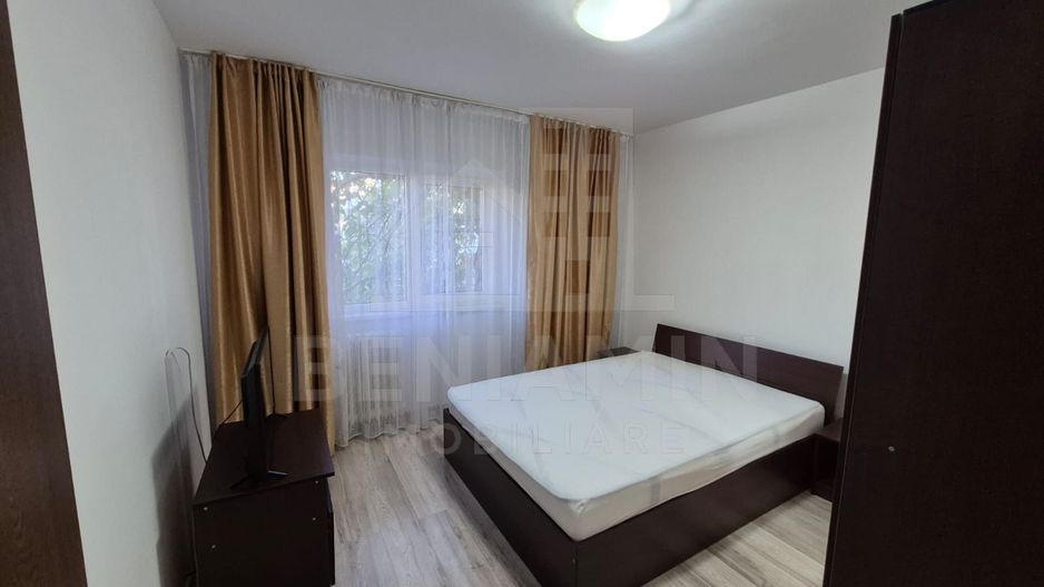 2Decomandate-Etaj2-Aer Conditionat-Mobilat-Utilat-Rovine-Posta - Poză 2