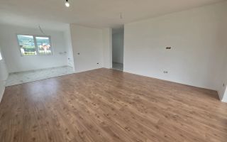 Casă individuală de vânzare în zona Micești - Alba Iulia, 4 camere - Poză 4