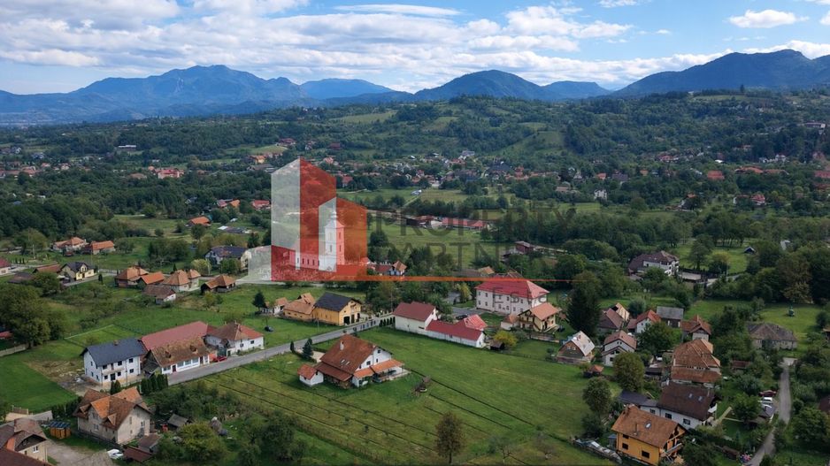 Teren intravilan 2.600 mp Predeluț Bran | Vedere Bucegi și Castelul Bran | Utili - Poză 6