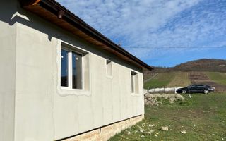 Casă de vânzare în Popești – ideală pentru liniște și aer curat - Poză 4