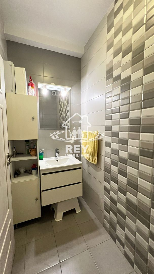 Triplex de vânzare în Șelimbăr 5 camere zona Triajului 3dorm-3băi-3P - Poză 20