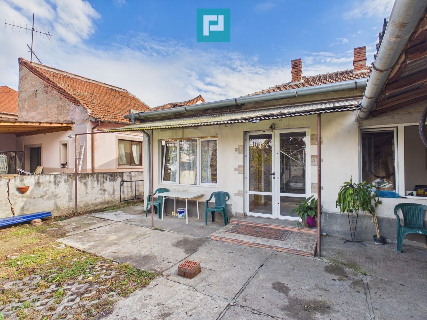 Casă individuală cu 4 camere, zona Centrală - Poză 2