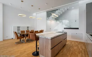 Iancu Nicolae - Vila high-end pe malul lacului, Gradina cu Ponton - Poză 56