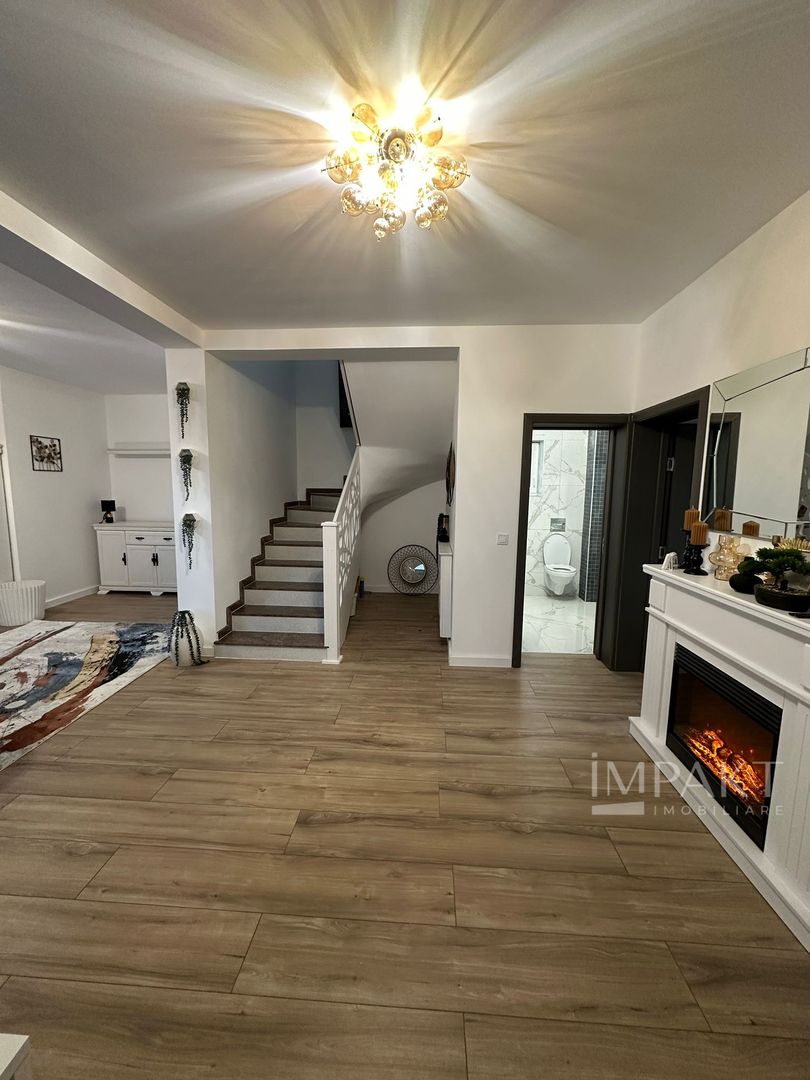 Casa superba de vanzare, situata intr-o zona aerisita a Dezmirului! - Poză 4