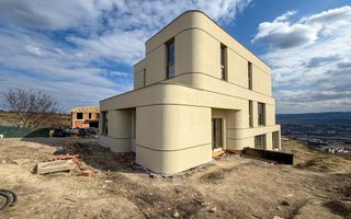 Casa zona Voronet - View superb spre oras - Poză 3