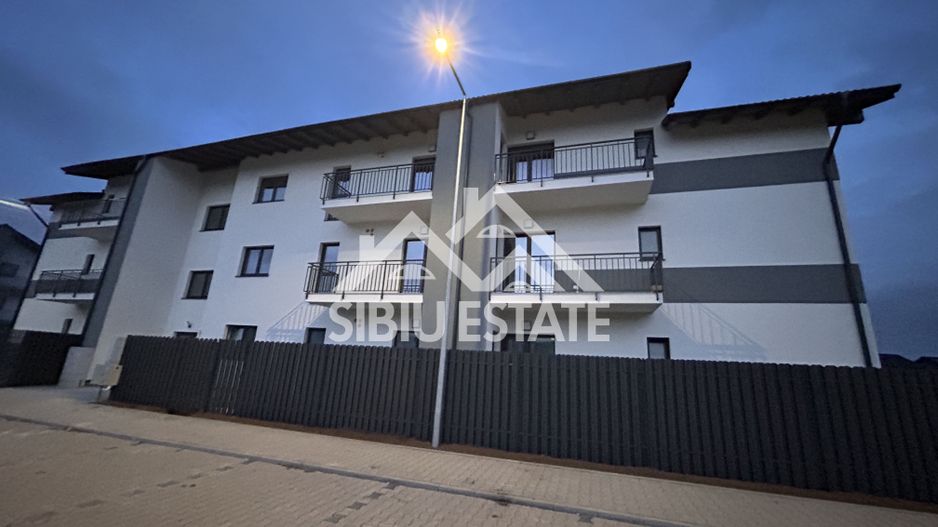 Apartament modern decomandat cu 2 camere si balcon în Șelimbăr - Poză 7