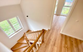 Casa intabulata, finisata LA CHEIE- Talmaciu, zona cu peisaj superb - Poză 11