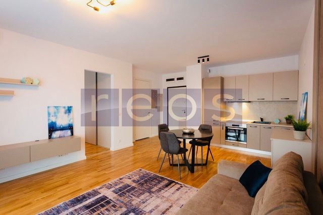 STUDIO GRENNFIELD BANEASA 62 MP - Poză 6