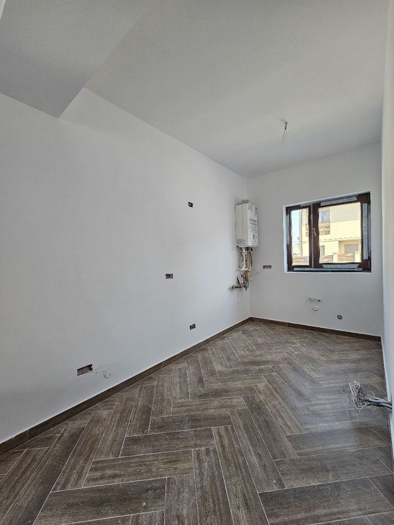 Berceni casa Finalizata finisaje de calitate apropiere metrou - Poză 3
