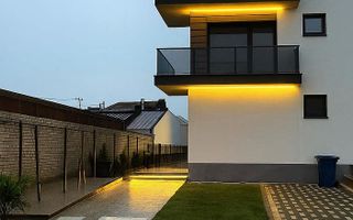 Apartament 2 camere, bloc nou, 1 Mai - Poză 1