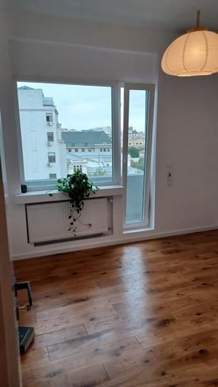 Penthouse ultracentral 4 camere, balcon panoramic, vedere Casa Poporului - Poză 3