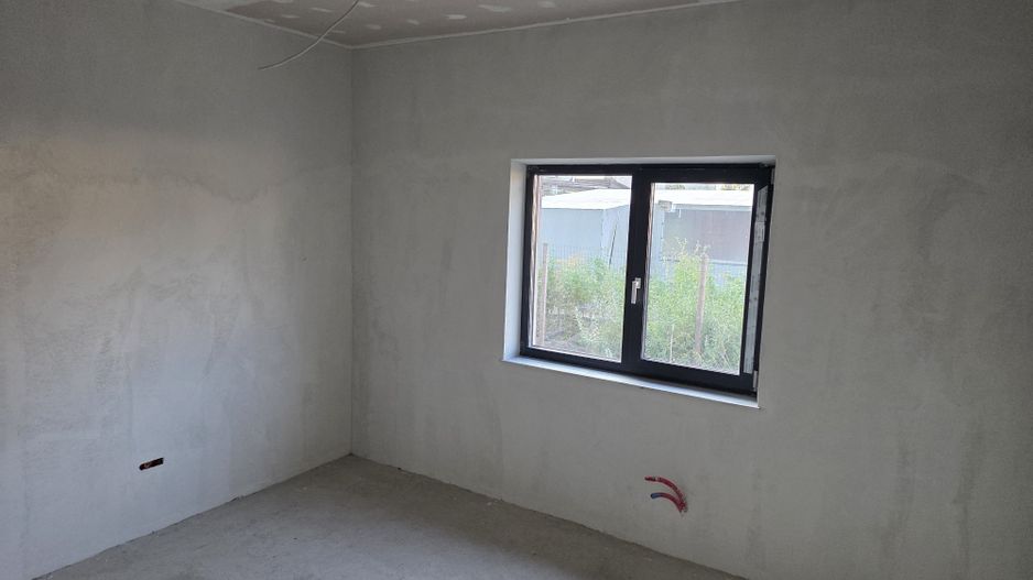 CASĂ NOUĂ – CUMPĂNA | 610 MP TEREN | UTILITĂȚI | STRADĂ ASFALTATĂ - Poză 10