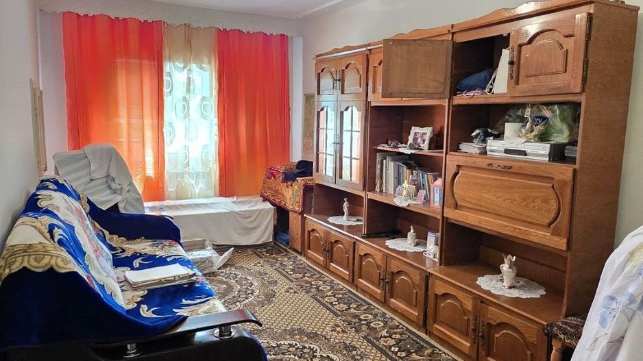 Apartament cu 2 camere, etaj 4, mobilat și utilat, VASLUI - zona ANA IPATESCU; - Poză 1