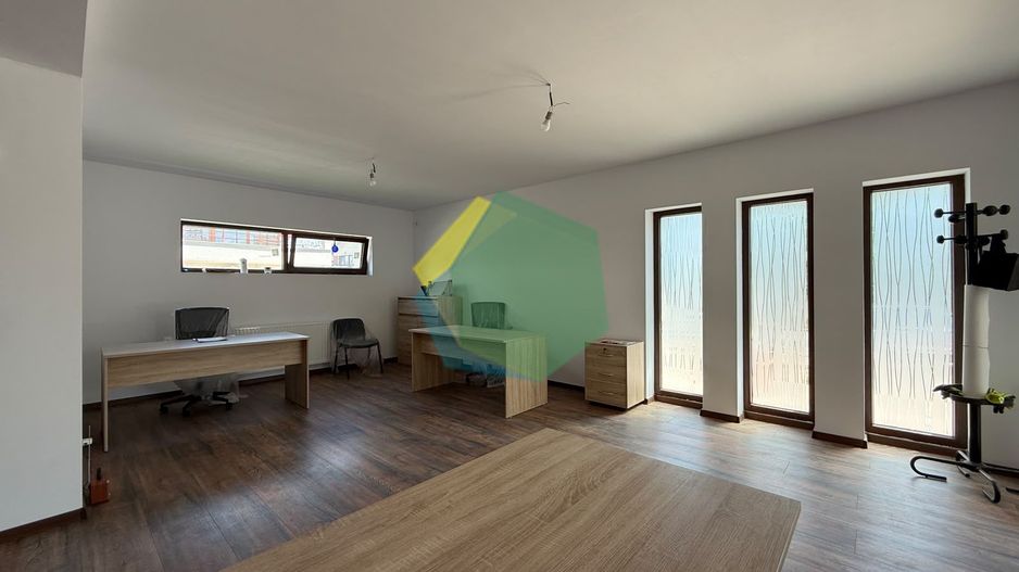 Spațiu comercial / birouri la parter | 135 mp | Odăi - Poză 7