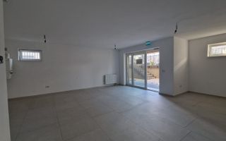 Spațiu comercial în Coresi Avantgarden - Kasper - Poză 3