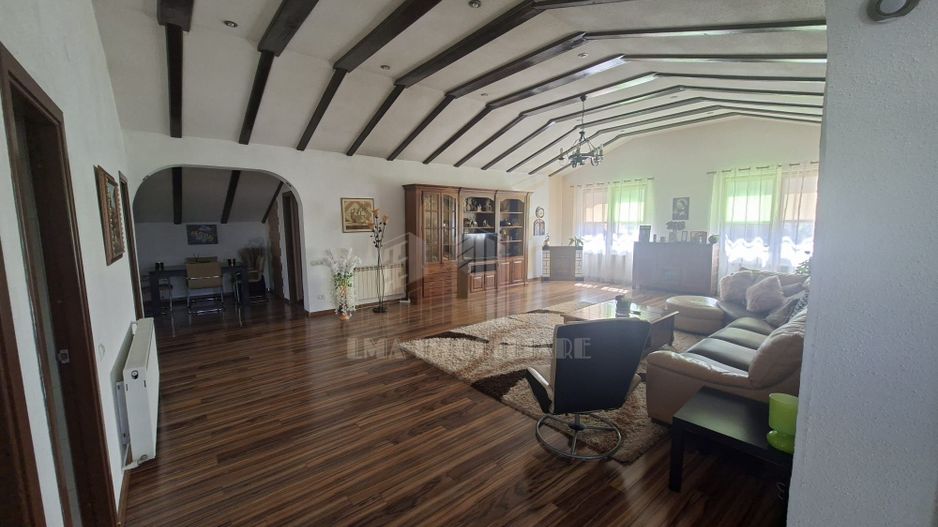 Casa individuala 2 unitati - Poză 34