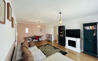 Casa moderna, tip duplex, 4 camere, 2 bai - Bavaria Park - Poză 4